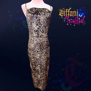 Liz & Sara Leopard Print Bodycon Midi Dress NWT Size Small